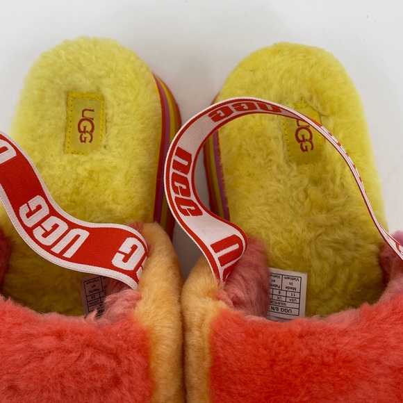 UGG Multicolor Fuzzy Platform Sandals WOMENS SIZE 11 - Picture 3 of 6